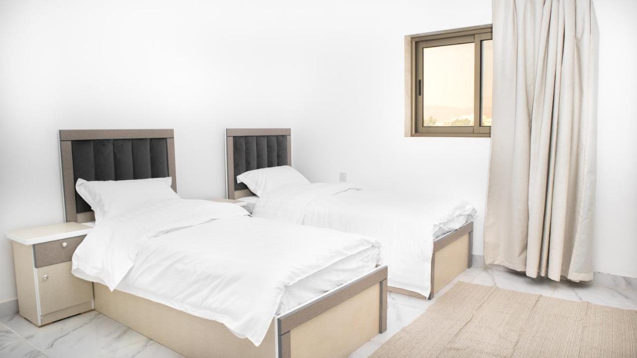 Comfortable & Big Family Apartments 10Mins Drive To Al-Masjid -Nabawi - Nozol Noor 2 Medina Exterior photo